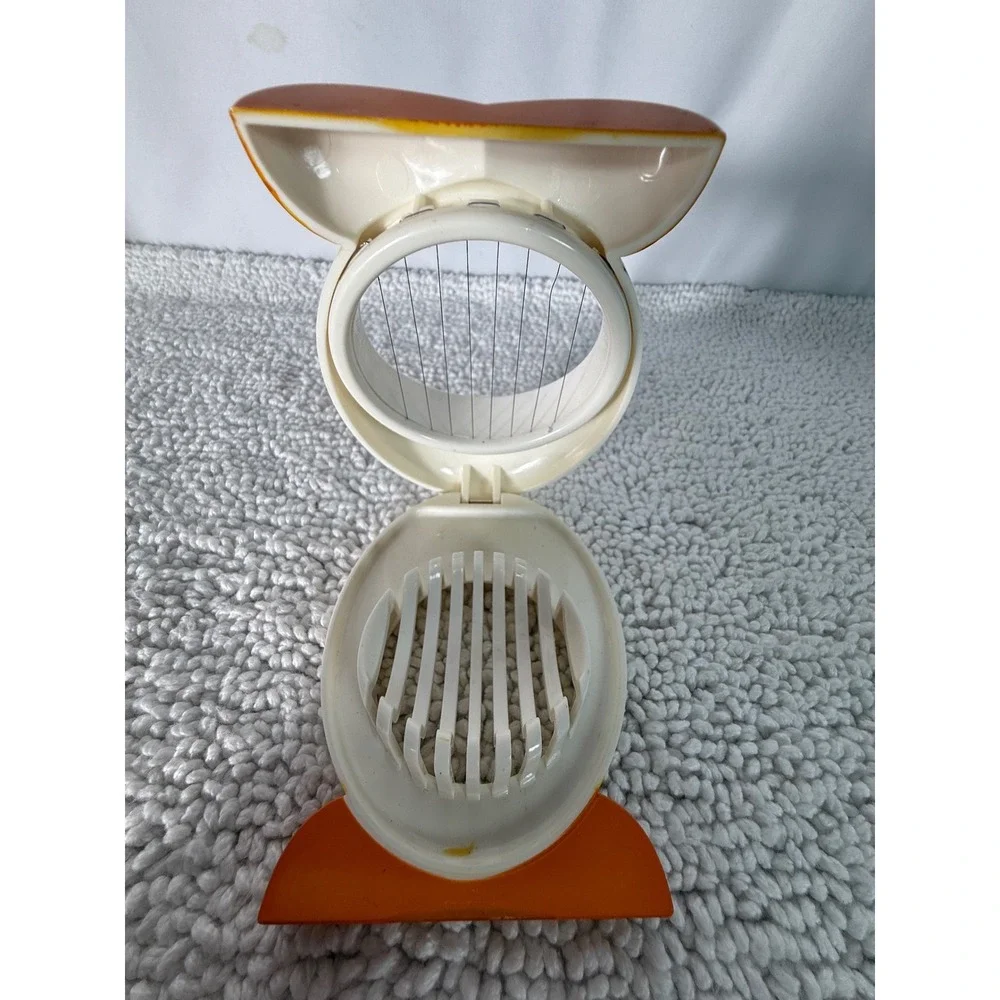 VTG Chick Shaped Manual Egg Slicer White Orange BPA‎ Free Bird Kitchen Tool